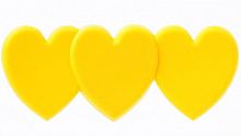Декоративная наклейка на чехол три сердца желтый
